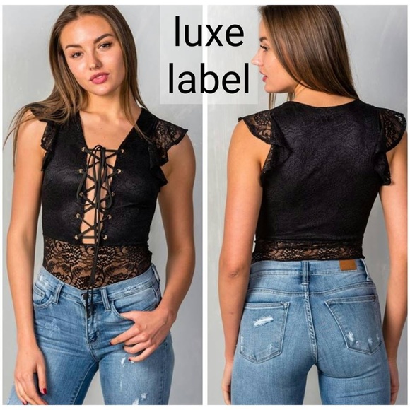 Luxe Label Tops - Lace-Up Plunge Black Floral Lace Bodysuit